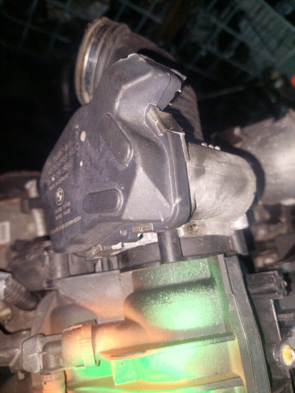20260108_174549-rotated-1.jpg Clapeta acceleratie BMW Seria 1 E87 1.6 i cod motor N43B16A cod 7561067