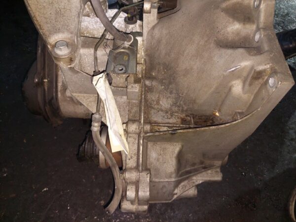 Cutie viteze manuala Ford Fiesta 1.5 TDCi cod motor XVJB cod ET7R7002ABE