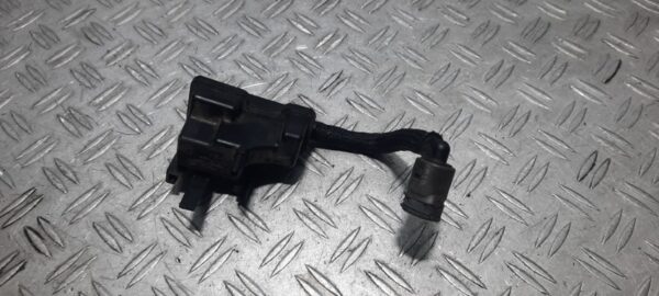 Supapa vacuum Peugeot 308 1.2 THP cod motor  HNY HN01 cod 9807593380