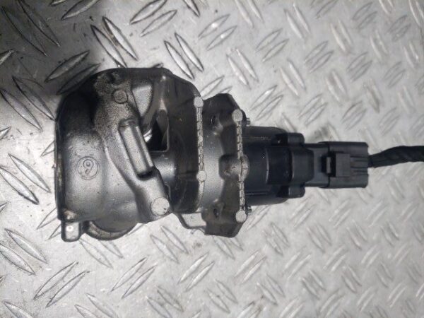 20260202_172654-rotated-e1770142795251.jpg Supapa EGR Citroen C4 1.6 HDi 90cp cod motor 9HX cod V29010703