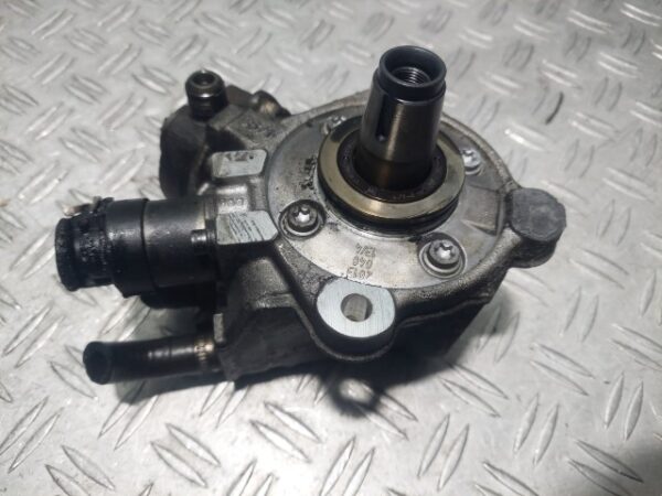 Pompa inalta presiune BMW X1 E84 2.0 D cod motor N47D20D cod 782345605