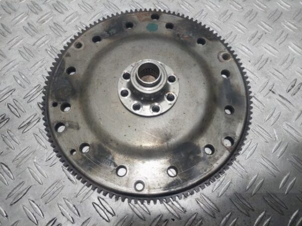Coroana volanta Audi A5 1.8 TFSI 177cp cod motor CJE cod 06H105323P