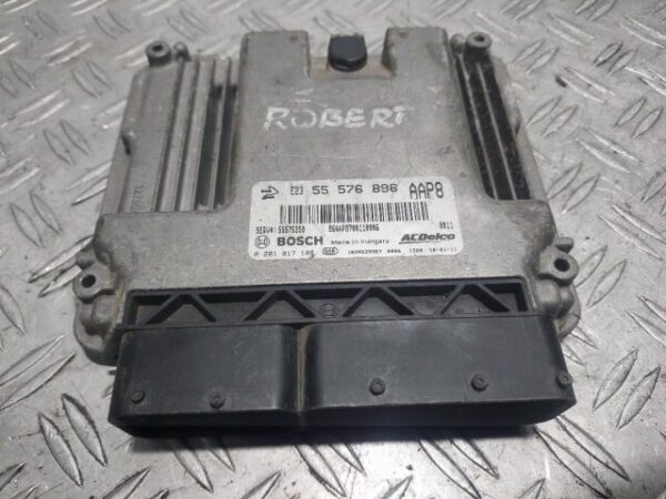 ECU Calculator motor Opel Astra J 2.0 CDTI cod 55576896 ECU Calculator motor Opel Astra J 2.0 CDTI cod 55576896
