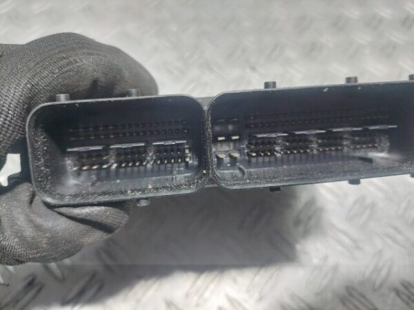 Calculator motor ECU Opel Astra J 2.0 CDTI cod motor A20DTH cod 55583654