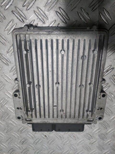 Calculator motor ECU Jaguar XJ X351 3.0d cod 9X2Q-12A650-P AE