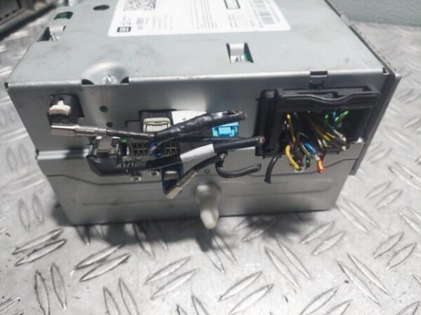 Radio CD Player Navi Opel Meriva B cod 23218951