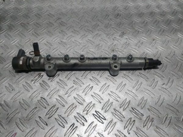 Rampa injectie cu senzor Mini R50 R53 1.4 diesel cod motor 1ND cod 0445214132