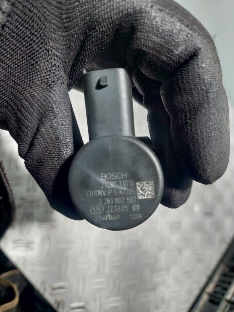 Rampa injectie cu senzor Mini R50 R53 1.4 diesel cod motor 1ND cod 0445214132