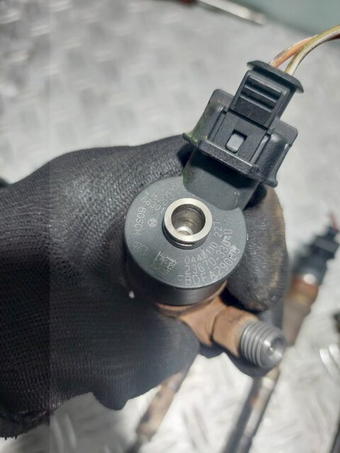 Injector Mini R50 R53 1.4 diesel cod motor 1ND cod 0445110227