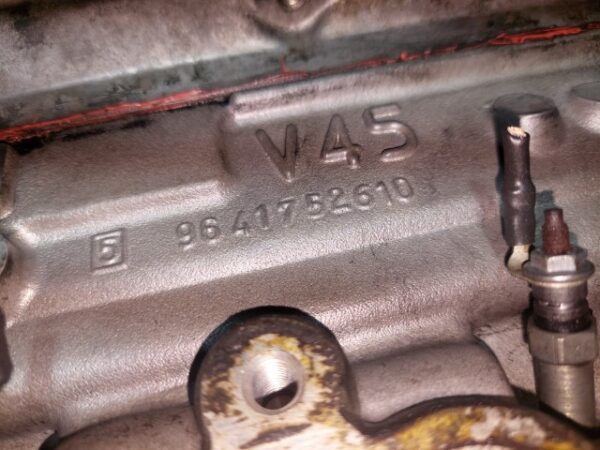 Chiulasa completa Peugeot 508 2.0 HDi 136 cp cod motor RHR cod 9641752610