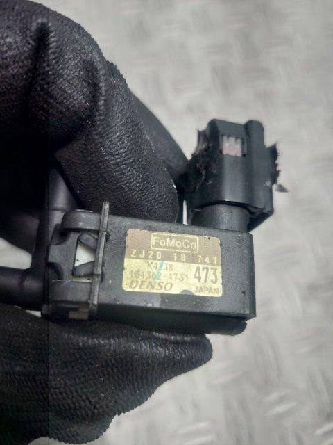 20260214_150351 Electrovalva vacuum MAZDA 3 1.6 benzina 77KW cod motor Z6 cod ZJ20 18 741