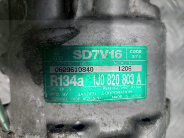 Compresor AC Skoda Octavia 2.0 benzina cod motor AQY cod 1J0820803A