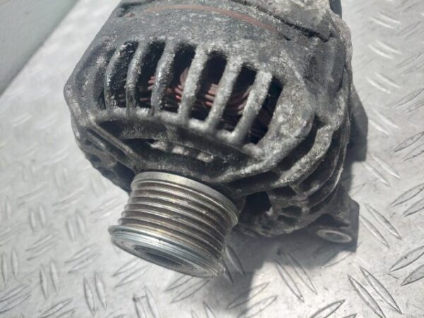 Alternator Peugeot 207 1.6 HDi cod motor 9H02 cod 9646371880