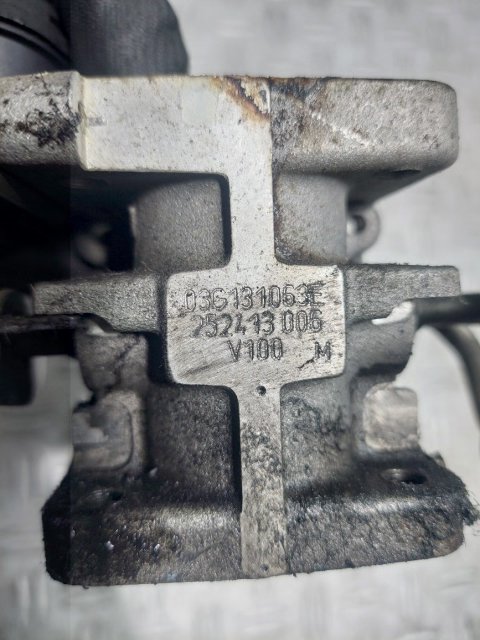 Clapeta EGR VW Touran 1.9 TDI cod motor BRU cod 03G131063E