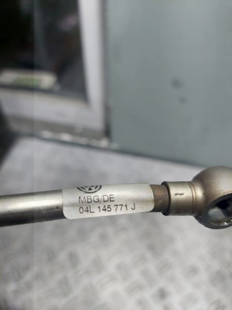 20260214_165012 Conducta ulei turbo VW Golf 7 1.6 TDI 2018 cod motor DGT cod 04L145771J