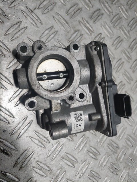 Clapeta acceleratie Nissan Juke 1.2 TCE 2017 cod motor HRA2 cod H8201171233