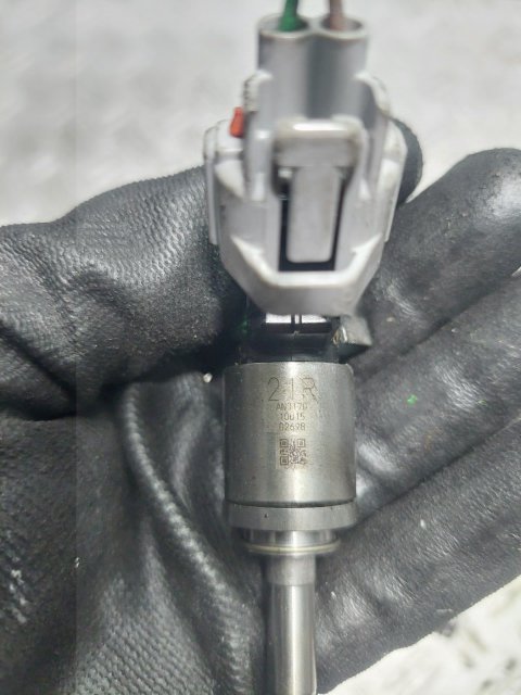 Injector Nissan Juke 1.2 TCE 2017 cod motor HRA2 cod 21R AN0170