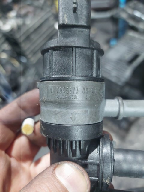Electrovalva vacuum Peugeot RCZ 1.6 THP 200cp cod motor 5F03 cod v759557380