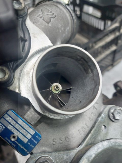 Turbina Peugeot RCZ 1.6 THP 200cp cod motor 5F03 cod 9809028880