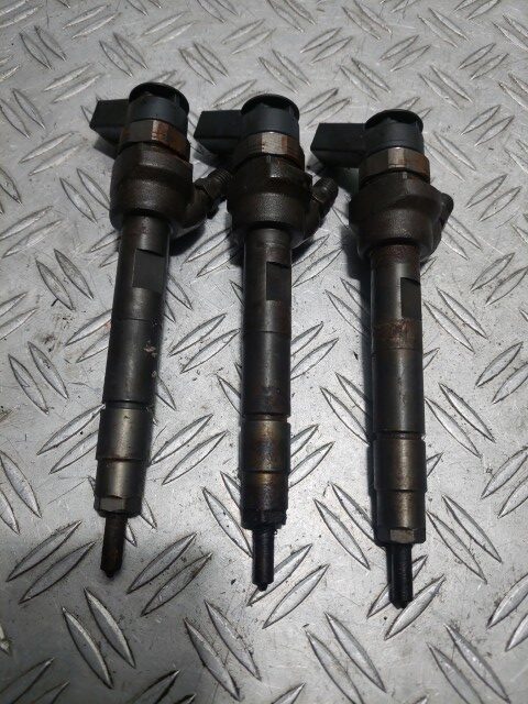 Injector Mini Cooper 2.0 diese cod motor N47C20A cod 7798446 06 Injector Mini Cooper 2.0 diese cod motor N47C20A cod 7798446 06