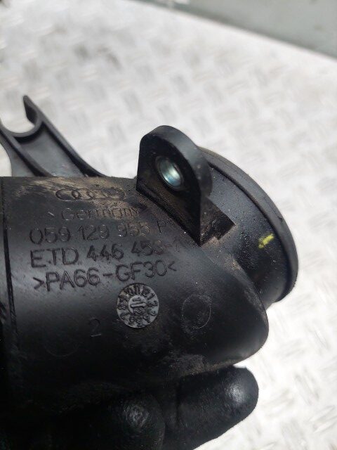 Cot turbina Audi Q7 3.0 TDI cod motor CJM cod 059129955P