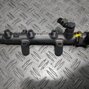 Rampa injectoare dreapta Audi Q7 3.0 TDI cod motor CJM cod 059130090CB Rampa injectoare dreapta Audi Q7 3.0 TDI cod motor CJM cod 059130090CB