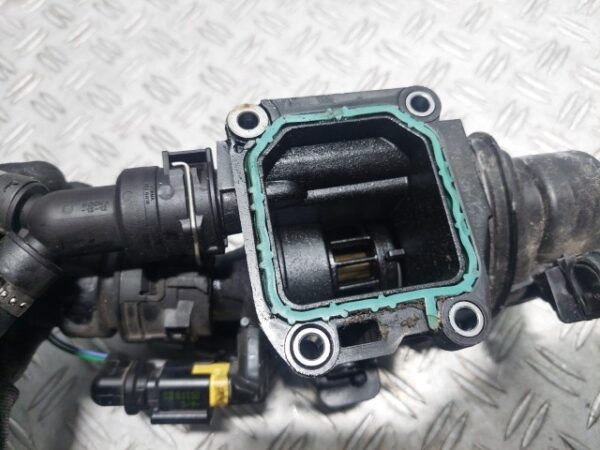 20260218_182837 Corp termostat Peugeot 308 1.2 THP cod motor HN01 cod 9807198480