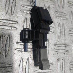 Senzor impulsuri arbore Peugeot 308 1.2 THP cod motor HN01 cod 9675226780 Senzor impulsuri arbore Peugeot 308 1.2 THP cod motor HN01 cod 9675226780