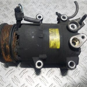 Compresor AC Ford Fiesta Mk 6 1.5 TDCi cod motor XUJA cod Av11-19D629-AB
