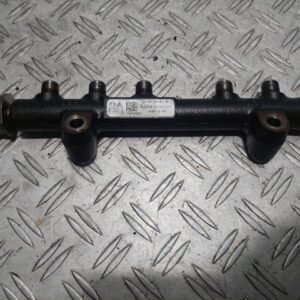 Rampa injectie Ford Fiesta Mk 6 1.5 TDCi cod motor XUJA cod 9804776780 Rampa injectie Ford Fiesta Mk 6 1.5 TDCi cod motor XUJA cod 9804776780