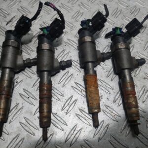 Injector Ford Fiesta Mk 6 1.5 TDCi cod motor XUJA cod 0445110489