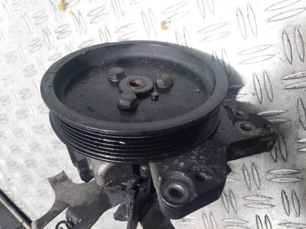 Pompa servo BMW X1 2.0 diesel M47 cod motor 204D4 cod 7787106
