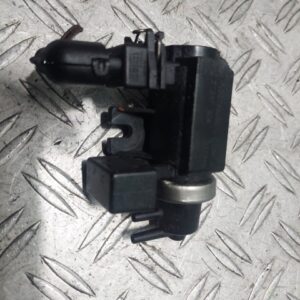 Electrovalva vacuum X1 2.0 diesel M47 cod motor 204D4 cod 72279600