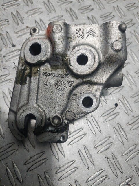 Suport motor Citroen DS4 2.0 HDi 150 cp cod motor AH01 cod 9805300680
