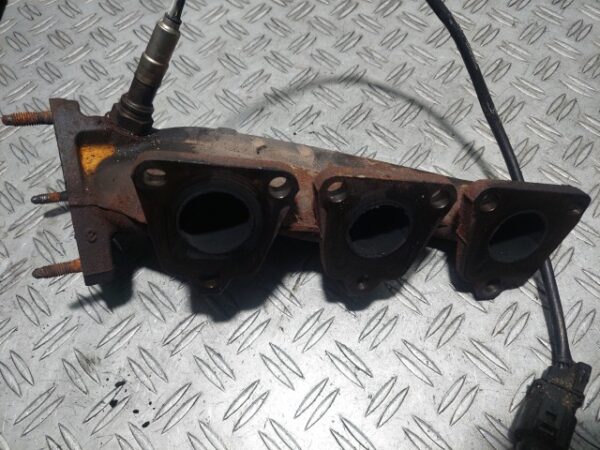 Galerie evacuare stanga Audi RS4 3.2 V6 benzina 195 kW cod motor CAL cod 06E253033F Galerie evacuare stanga Audi RS4 3.2 V6 benzina 195 kW cod motor CAL cod 06E253033F