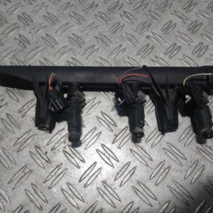 Rampa cu injectoare Peugeot 208 1.2 VTi cod motor HMZ cod 9676020480 Rampa cu injectoare Peugeot 208 1.2 VTi cod motor HMZ cod 9676020480