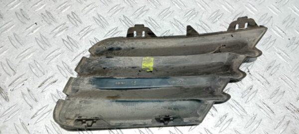 20260303_101502 Ornament grila bara fata dreapta Peugeot 207 Facelift 2010 cod 9688075377