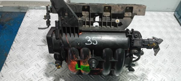 Galerie admisie Fiat Grande Punto 1.4 benzina cod motor 199A600 cod 0280611