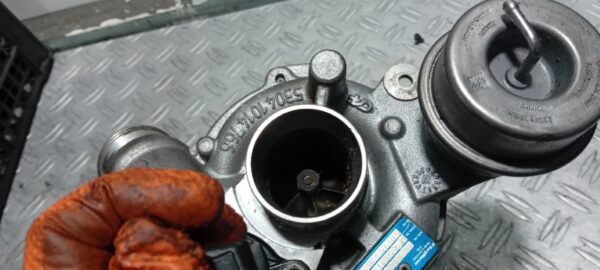 20260303_112206 Turbina Peugeot 3008 1.6 THP 16v cod motor 5G01 cod 9807149780