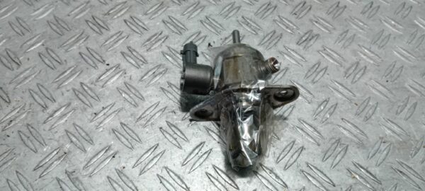 Pompa inalta presiune Peugeot 3008 1.6 THP 16v cod motor 5G01 cod 9802540080 Pompa inalta presiune Peugeot 3008 1.6 THP 16v cod motor 5G01 cod 9802540080