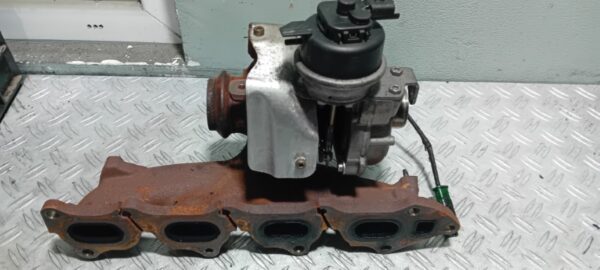 Turbina Peugeot 308 2.0 HDI cod motor AH02 cod 9840533580
