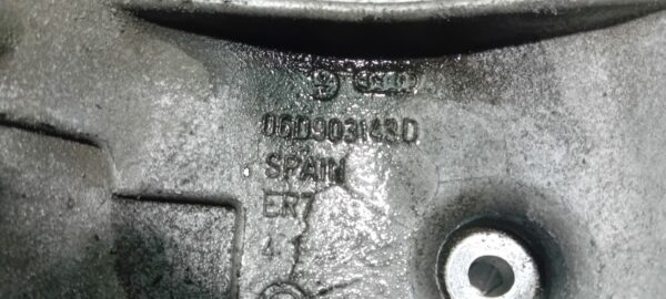 Suport accesorii Audi A4 B6 2.0 FSI cod motor ALT 06D903143D