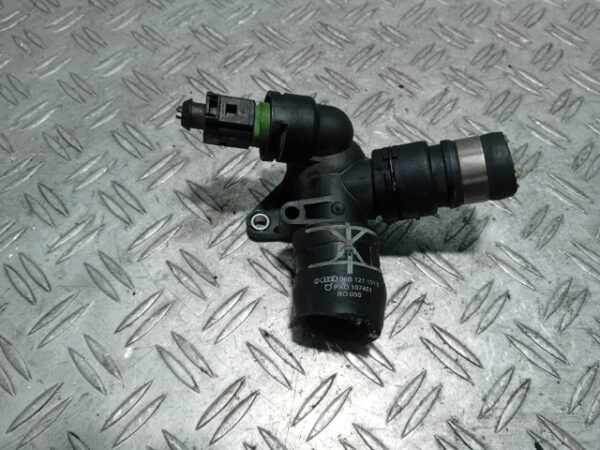 Distribuitor apa Audi A4 B6 2.0 FSI cod motor ALT 06B121133D Distribuitor apa Audi A4 B6 2.0 FSI cod motor ALT 06B121133D
