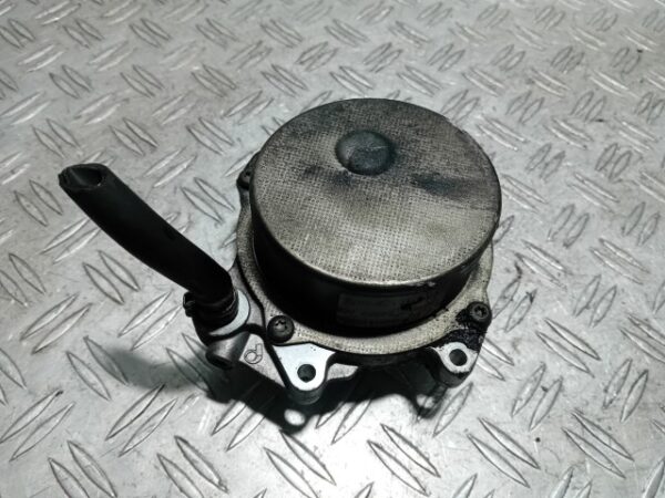 Pompa vacuum Alfa Romeo 147 1.9 JTD 150 CP cod motor 937A5000 cod 46818358