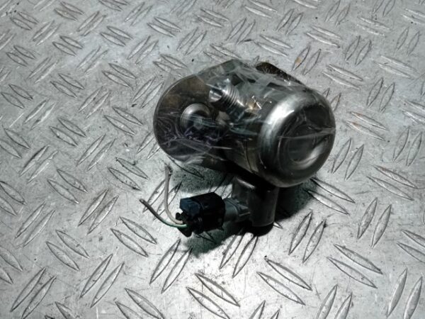 Pompa inalta presiune Bmw Seria 1 F20 1.5 benzina cod B38A15 cod 0261520249