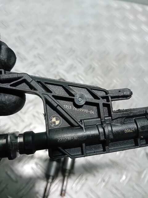 20260303_122145 Injector Bmw Seria 1 F20 1.5 benzina cod B38A15 cod 0261500140
