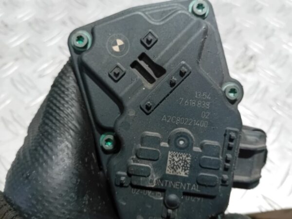 Clapeta acceleratie Bmw Seria 1 F20 1.5 benzina cod B38A15 cod A2C80221400