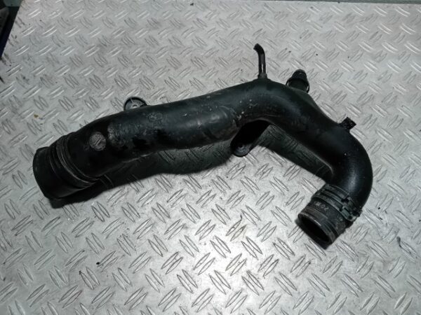 Tub intercooler VW Polo 1.4 TDI 75 CP cod motor AMF cod 6Q0129654BD