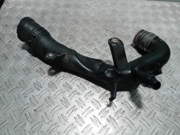 Tub intercooler VW Polo 1.4 TDI 75 CP cod motor AMF cod 6Q0129654BD