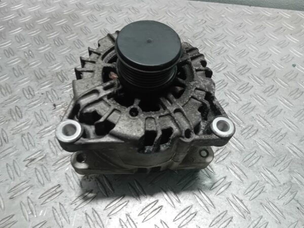 Alternator Peugeot 308 2.0 HDI 2010 cod motor RHF cod 9665617780 Alternator Peugeot 308 2.0 HDI 2010 cod motor RHF cod 9665617780